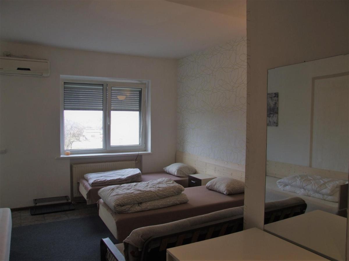 Jurgis Guest House Каунас Экстерьер фото